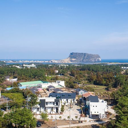 Jeju Abientot Hotel Seogwipo Bagian luar foto